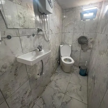 Taksim Centre Mansion アパート *